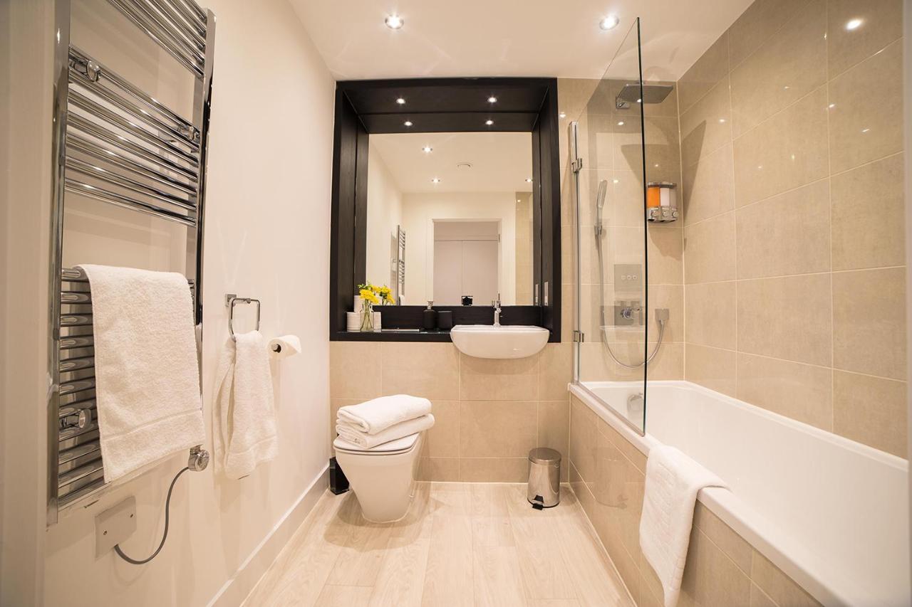 Luxury King Bed Apartment & Free Parking Cambridge  Eksteriør bilde