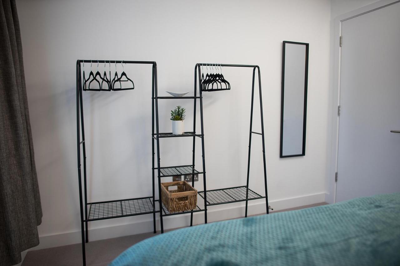 Luxury King Bed Apartment & Free Parking Cambridge  Eksteriør bilde